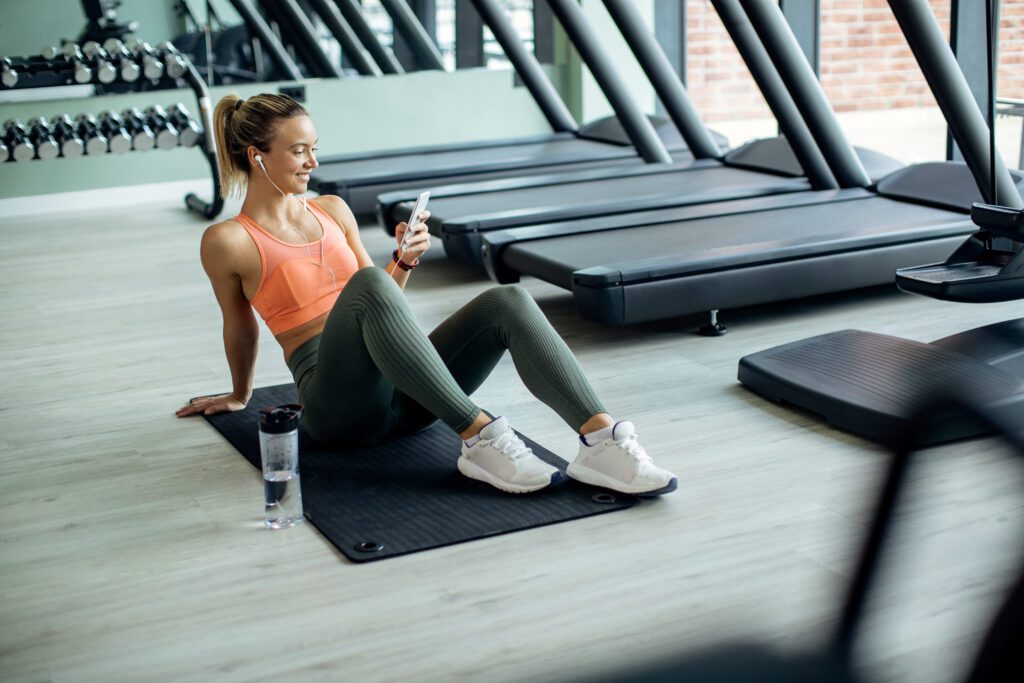 woman working out while on vacation

